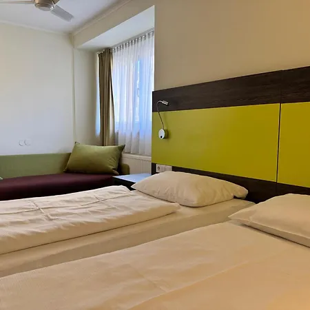Behringers City Hotel Nürnberg-2